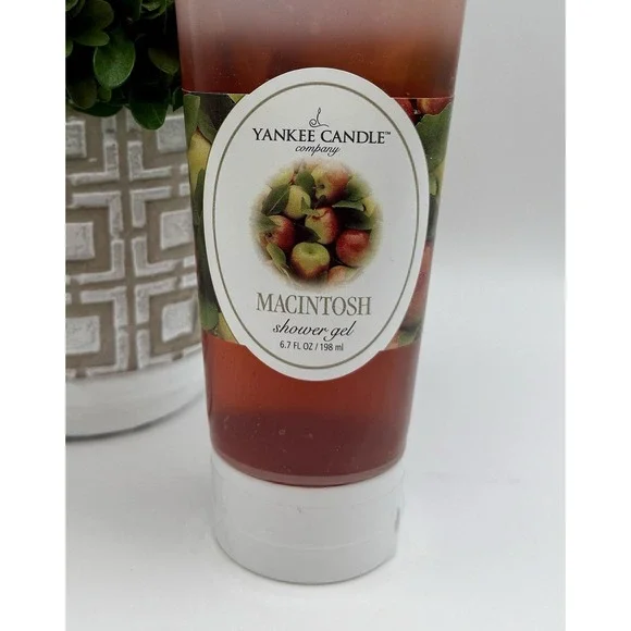 Yankee Candle Macintosh Shower Gel 6.7 oz 198 ml NEW SEALED‎ Discontinued Apple - Picture 2 of 7